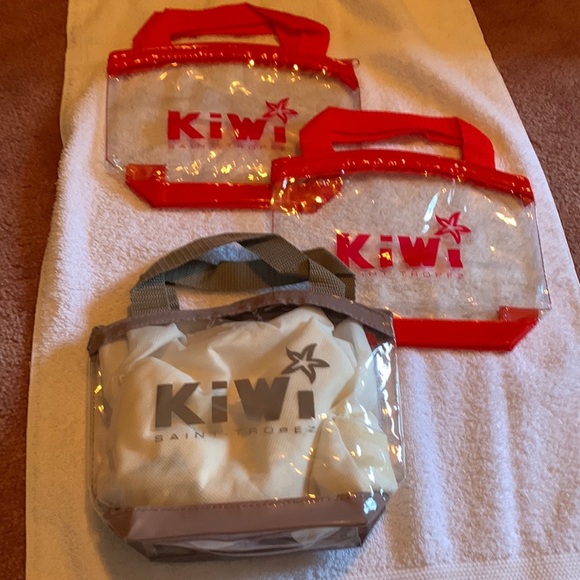Saint Tropez Kiwi Toiletry/Make Up Plastic Bag - Picture 1 of 10